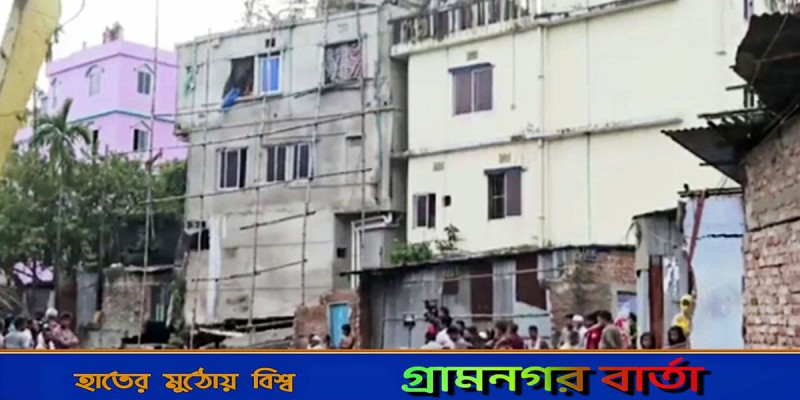 চট্টগ্রামে হেলে পড়েছে ৩তলা ভবন চট্টগ্রামে হেলে পড়েছে ৩তলা ভবন