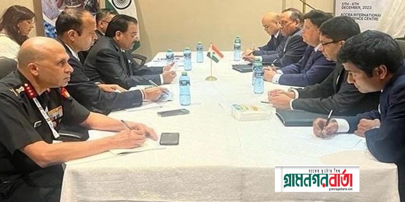 ভারতের প্রতিরক্ষা প্রতিমন্ত্রীর সঙ্গে মোমেনের বৈঠক ভারতের প্রতিরক্ষা প্রতিমন্ত্রীর সঙ্গে মোমেনের বৈঠক