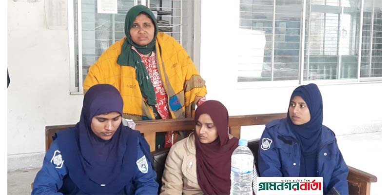 পঞ্চগড়ে বিচারকের প্রতি জুতা নিক্ষেপকারী নারীর জামিন পঞ্চগড়ে বিচারকের প্রতি জুতা নিক্ষেপকারী নারীর জামিন