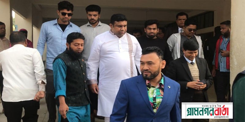 আদালতে হাজির হলেন শাজাহান খানের ছেলে আসিবুর রহমান খান আদালতে হাজির হলেন শাজাহান খানের ছেলে আসিবুর রহমান খান