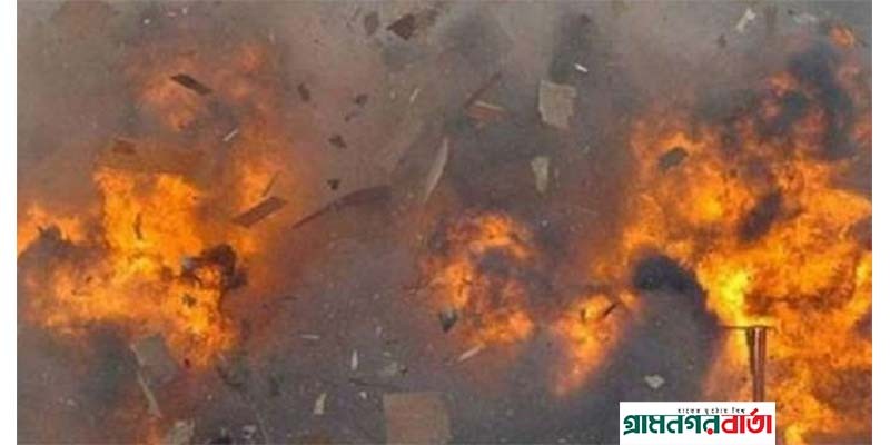 লাইবেরিয়ায় গ্যাস ট্যাঙ্কারে বিস্ফোরণ, নিহত ৪০ লাইবেরিয়ায় গ্যাস ট্যাঙ্কারে বিস্ফোরণ, নিহত ৪০
