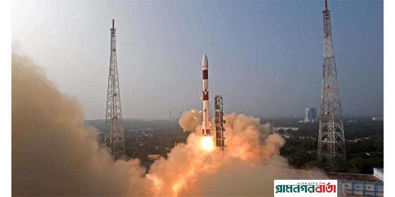 বছরের প্রথম দিন ব্ল্যাকহোল খুঁজতে মহাকাশে পাড়ি দিল ভারতীয় স্যাটেলাইট বছরের প্রথম দিন ব্ল্যাকহোল খুঁজতে মহাকাশে পাড়ি দিল ভারতীয় স্যাটেলাইট