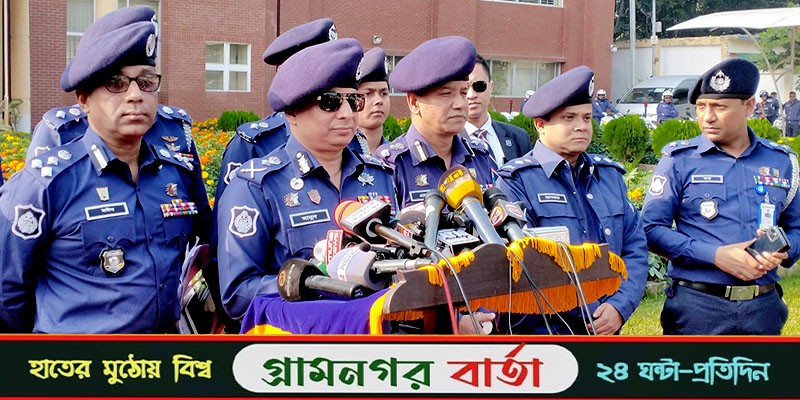 নাশকতাকারীদের তথ্য দিলে লাখ টাকা পর্যন্ত পুরস্কার নাশকতাকারীদের তথ্য দিলে লাখ টাকা পর্যন্ত পুরস্কার