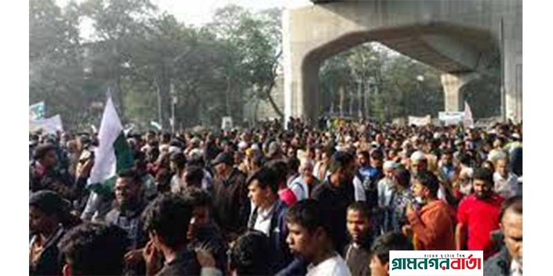 মিছিল নিয়ে সোহরাওয়ার্দী উদ্যানে জড়ো আ.লীগের নেতাকর্মীরা মিছিল নিয়ে সোহরাওয়ার্দী উদ্যানে জড়ো আ.লীগের নেতাকর্মীরা