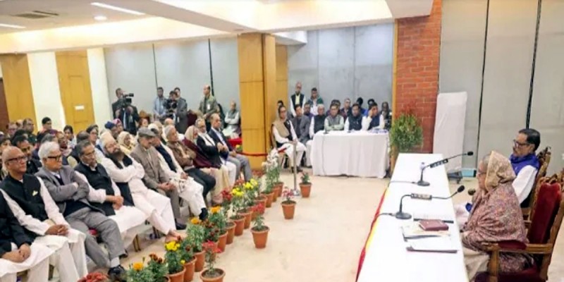 কিছু কিছু মহল চক্রান্ত করে মূল্যস্ফীতি বাড়ায়: প্রধানমন্ত্রী কিছু কিছু মহল চক্রান্ত করে মূল্যস্ফীতি বাড়ায়: প্রধানমন্ত্রী