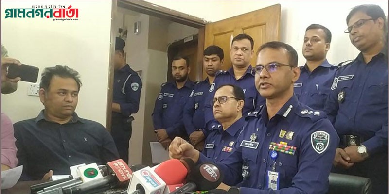 সরকারি লোক সেজে ফাঁদ, মাদরাসা শিক্ষকদের ৪ কোটি টাকা আত্মসাৎ সরকারি লোক সেজে ফাঁদ, মাদরাসা শিক্ষকদের ৪ কোটি টাকা আত্মসাৎ
