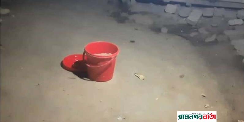 মাদারীপুরে পাঁচটি ককটেল উদ্ধার মাদারীপুরে পাঁচটি ককটেল উদ্ধার
