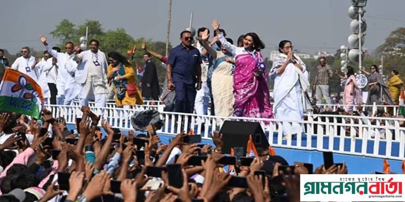 আসন্ন লোকসভা নির্বাচনে ৪২ আসনে প্রার্থী ঘোষণা তৃণমূলের আসন্ন লোকসভা নির্বাচনে ৪২ আসনে প্রার্থী ঘোষণা তৃণমূলের