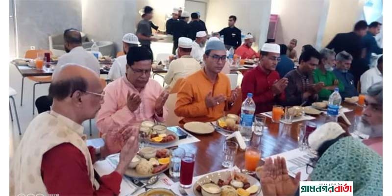 বিক্রমপুর প্রেসক্লাবের ইফতার মাহফিলে জাতীয় সাংবাদিক নের্তৃবৃন্দ বিক্রমপুর প্রেসক্লাবের ইফতার মাহফিলে জাতীয় সাংবাদিক নের্তৃবৃন্দ