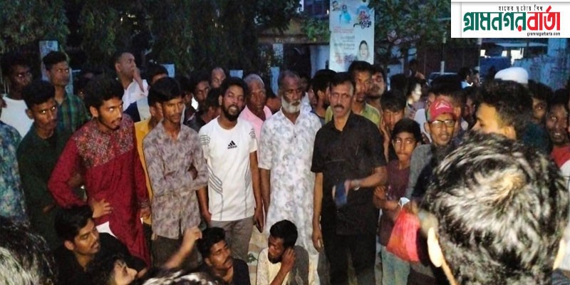 পঞ্চগড়ে মোটর সাইকেলের কাগজপত্র দেখতে গিয়ে মারধরের অভিযোগ, দু ঘণ্টা সড়ক অবরোধ পঞ্চগড়ে মোটর সাইকেলের কাগজপত্র দেখতে গিয়ে মারধরের অভিযোগ, দু ঘণ্টা সড়ক অবরোধ