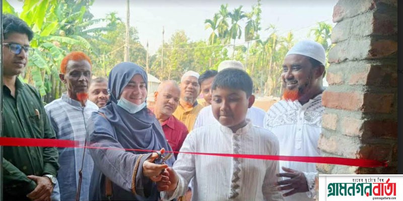 কাউনিয়ায় প্রাকৃতিক খাবার খেয়ে মোটা তাজা করণ তাজ এগ্রো গরুর খামার উদ্বোধন কাউনিয়ায় প্রাকৃতিক খাবার খেয়ে মোটা তাজা করণ তাজ এগ্রো গরুর খামার উদ্বোধন