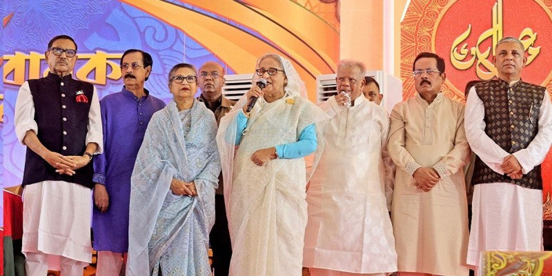 আওয়ামী লীগ ক্ষমতায় আসে জনগণকে দিতে, আর বিএনপি আসে নিতে : প্রধানমন্ত্রী আওয়ামী লীগ ক্ষমতায় আসে জনগণকে দিতে, আর বিএনপি আসে নিতে : প্রধানমন্ত্রী