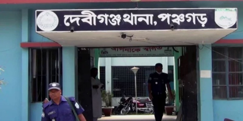 পঞ্চগড়ে পরকীয়ায় খুন হলো এক গৃহবধূ আটক হয়নি কেউ পঞ্চগড়ে পরকীয়ায় খুন হলো এক গৃহবধূ আটক হয়নি কেউ