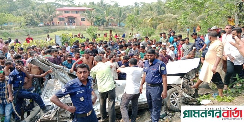 ঝালকাঠিতে ট্রাকচাপায় নিহত ১৪: চালক-হেলপার আটক ঝালকাঠিতে ট্রাকচাপায় নিহত ১৪: চালক-হেলপার আটক