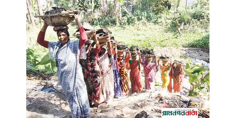 নীরবে কাঁঁদে শ্রম আইন নীরবে কাঁঁদে শ্রম আইন