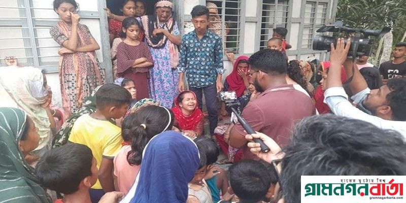 তিউনিসিয়ায় নৌকাডুবি নিহত ৮ যুবকের ৫ জনই মাদারীপুরের, স্বজনদের আহাজারি তিউনিসিয়ায় নৌকাডুবি নিহত ৮ যুবকের ৫ জনই মাদারীপুরের, স্বজনদের আহাজারি