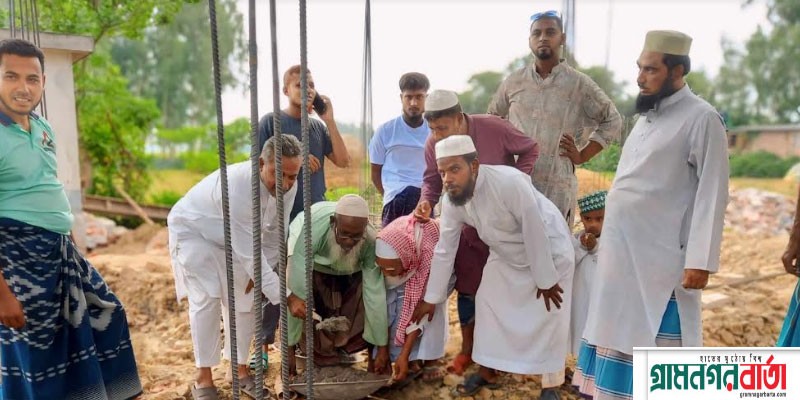 নন্দীগ্রামে মসজিদের ভিত্তিপ্রস্তর স্থাপন করলেন উপজেলা পরিষদ চেয়ারম্যান জিন্নাহ নন্দীগ্রামে মসজিদের ভিত্তিপ্রস্তর স্থাপন করলেন উপজেলা পরিষদ চেয়ারম্যান জিন্নাহ