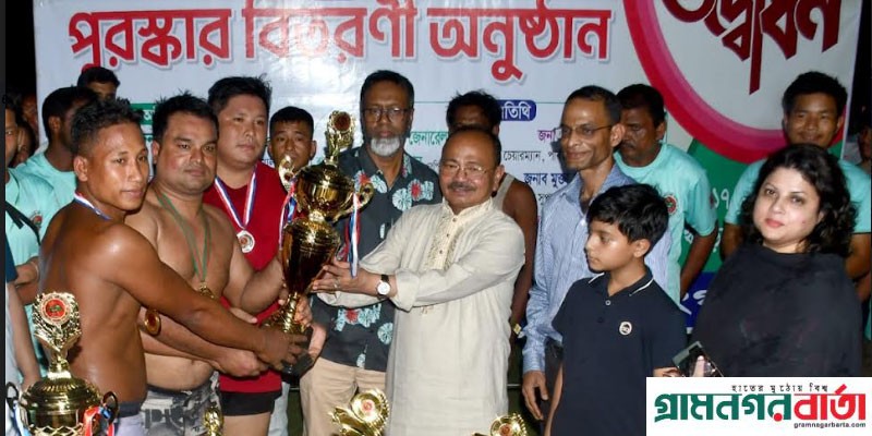 প্রধানমন্ত্রী চান বাংলাদেশের সকল মানুষ এক ছাতার নিচে বাস করবে-পার্বত্য প্রতিমন্ত্রী প্রধানমন্ত্রী চান বাংলাদেশের সকল মানুষ এক ছাতার নিচে বাস করবে-পার্বত্য প্রতিমন্ত্রী