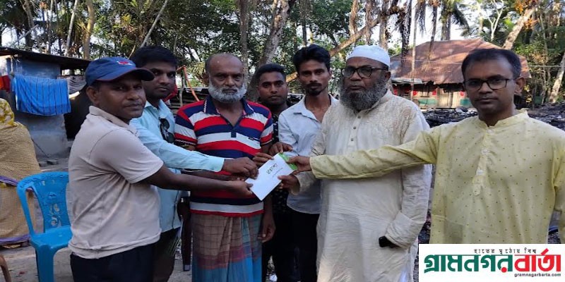 মোড়েলগঞ্জে আগুনে ক্ষতিগ্রস্থ্য ৪টি পরিবারের পাশে 'প্রতাশা' মোড়েলগঞ্জে আগুনে ক্ষতিগ্রস্থ্য ৪টি পরিবারের পাশে 'প্রতাশা'