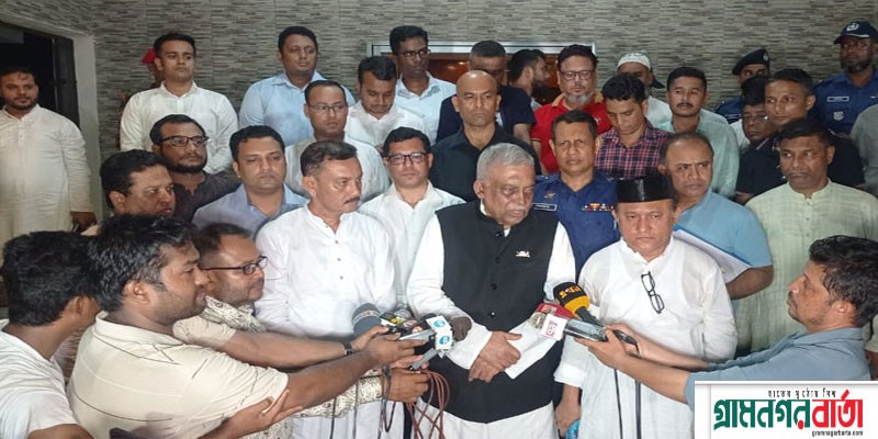 রোহিঙ্গা বা মিয়ানমারের কোনো নাগরিককেই আর প্রবেশ করতে দেওয়া হবে না: স্বরাষ্ট্রমন্ত্রী রোহিঙ্গা বা মিয়ানমারের কোনো নাগরিককেই আর প্রবেশ করতে দেওয়া হবে না: স্বরাষ্ট্রমন্ত্রী