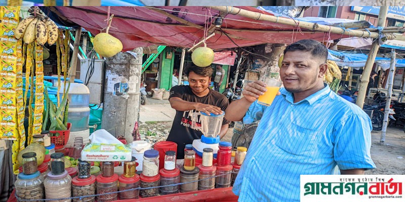 আদমদীঘিতে ভেষজ উদ্ভিদ প্রসাধনীর শরবত বেঁচে সংসার চলে আল আমিনের আদমদীঘিতে ভেষজ উদ্ভিদ প্রসাধনীর শরবত বেঁচে সংসার চলে আল আমিনের