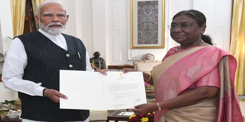 মোদিকে প্রধানমন্ত্রী হিসেবে নিয়োগ প্রদান রাষ্ট্রপতির, রোববার সন্ধ্যায় শপথগ্রহণ মোদিকে প্রধানমন্ত্রী হিসেবে নিয়োগ প্রদান রাষ্ট্রপতির, রোববার সন্ধ্যায় শপথগ্রহণ