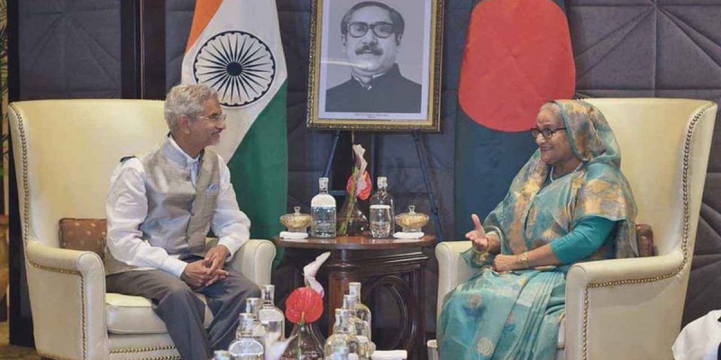 প্রধানমন্ত্রীর সঙ্গে জয়শঙ্করের সাক্ষাৎ, সম্পর্ক আরও উন্নয়নের আশাবাদ প্রধানমন্ত্রীর সঙ্গে জয়শঙ্করের সাক্ষাৎ, সম্পর্ক আরও উন্নয়নের আশাবাদ