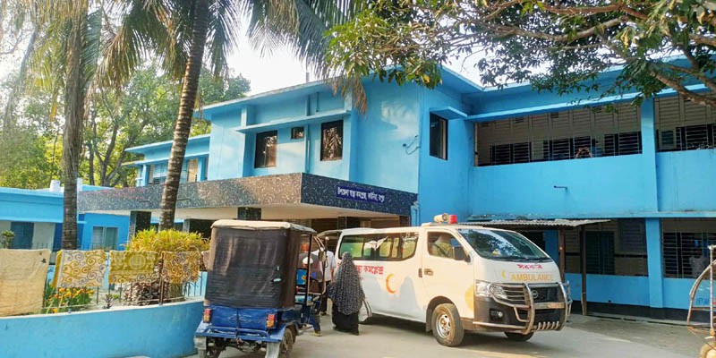 কর্মকর্তার নানা অনিয়মে চলছে কাউনিয়া উপজেলার স্বাস্থ্য কমপ্লেক্স! কর্মকর্তার নানা অনিয়মে চলছে কাউনিয়া উপজেলার স্বাস্থ্য কমপ্লেক্স!