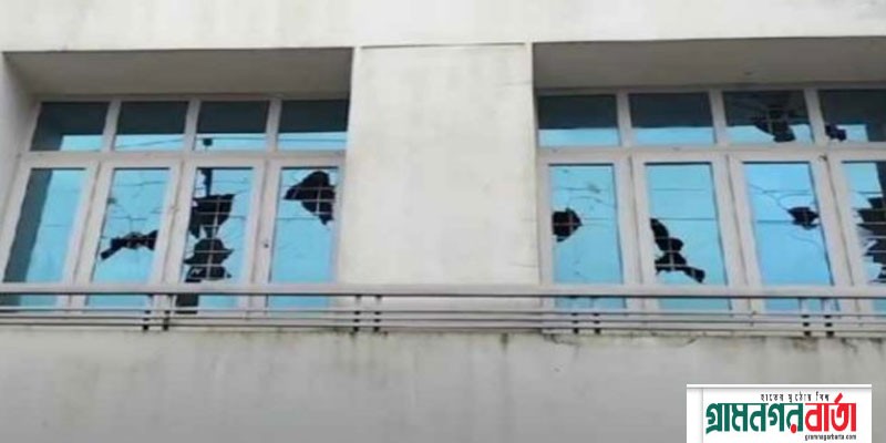 সিলেট সিসিকের ২০ ওয়ার্ডের কাউন্সিলর আজাদুর রহমানের বাসায় হামলা সিলেট সিসিকের ২০ ওয়ার্ডের কাউন্সিলর আজাদুর রহমানের বাসায় হামলা