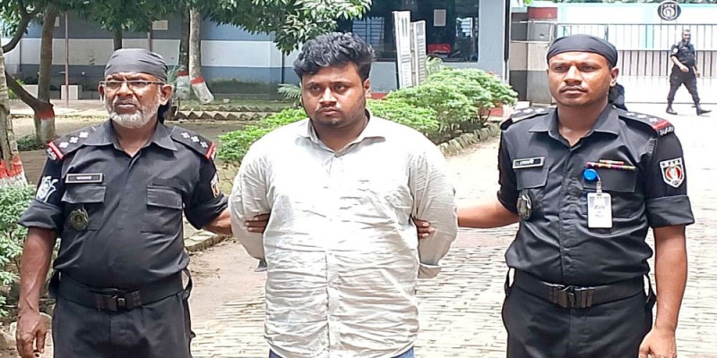 আদমদীঘিতে গ্রাহকের টাকা আত্মসাত মামলায় এজেন্ট ব্যাংকের ক্যাশিয়ার সুজন গ্রেফতার আদমদীঘিতে গ্রাহকের টাকা আত্মসাত মামলায় এজেন্ট ব্যাংকের ক্যাশিয়ার সুজন গ্রেফতার