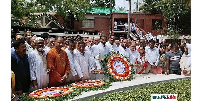 বঙ্গবন্ধুর সমাধিতে বাগেরহাটের জন প্রতিনিধিদের পুষ্পস্তবক অর্পণ বঙ্গবন্ধুর সমাধিতে বাগেরহাটের জন প্রতিনিধিদের পুষ্পস্তবক অর্পণ