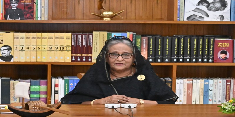 সহিংসতায় নিহত ৩৪ পরিবারকে সঞ্চয়পত্র-নগদ অর্থ দিলেন প্রধানমন্ত্রী সহিংসতায় নিহত ৩৪ পরিবারকে সঞ্চয়পত্র-নগদ অর্থ দিলেন প্রধানমন্ত্রী