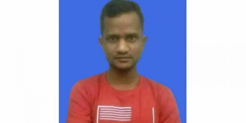 নারায়ণগঞ্জে দূর্বৃত্তের হামলায় নিহত কাউনিয়ার বদিউজ্জামান বদির দাফন সম্পন্ন নারায়ণগঞ্জে দূর্বৃত্তের হামলায় নিহত কাউনিয়ার বদিউজ্জামান বদির দাফন সম্পন্ন