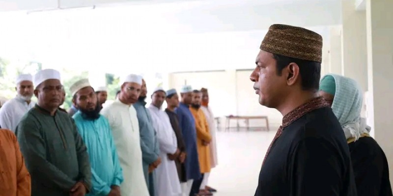 পঞ্চগড়ে সাম্প্রতিকালে শিক্ষার্থী ও পুলিশের নিহতের ঘটনায় গায়েবানা জানাযা পঞ্চগড়ে সাম্প্রতিকালে শিক্ষার্থী ও পুলিশের নিহতের ঘটনায় গায়েবানা জানাযা