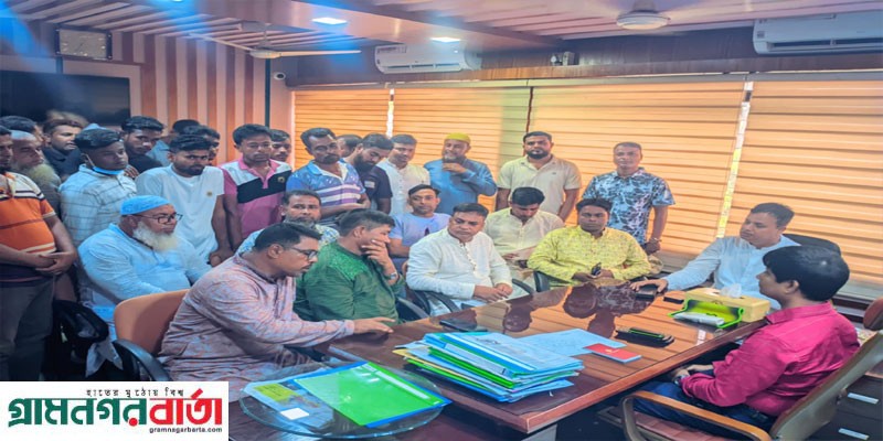 নন্দীগ্রাম উপজেলা নির্বাহী অফিসারের সাথে মোশারফ হোসেনের সৌজন্য সাক্ষাৎ নন্দীগ্রাম উপজেলা নির্বাহী অফিসারের সাথে মোশারফ হোসেনের সৌজন্য সাক্ষাৎ