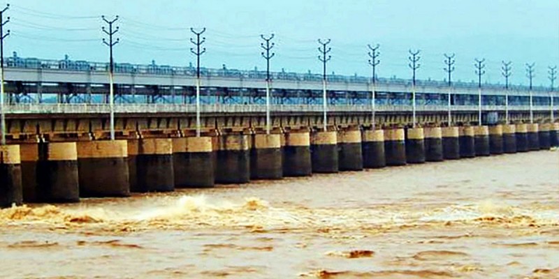 এবার ফারাক্কার ১০৯ গেট খুলে দিল ভারত এবার ফারাক্কার ১০৯ গেট খুলে দিল ভারত