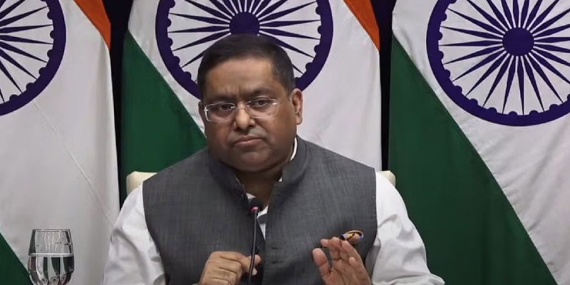 শেখ হাসিনাকে ফেরত পাঠানোর প্রশ্ন ‘কল্পনাপ্রসূত’: নয়াদিল্লি শেখ হাসিনাকে ফেরত পাঠানোর প্রশ্ন ‘কল্পনাপ্রসূত’: নয়াদিল্লি