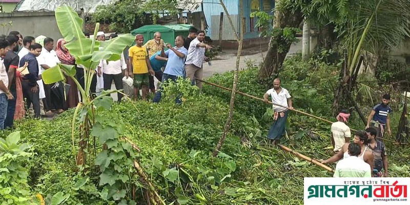 কালকিনিতে খাল দখল মুক্ত করলেন প্রশাসন কালকিনিতে খাল দখল মুক্ত করলেন প্রশাসন