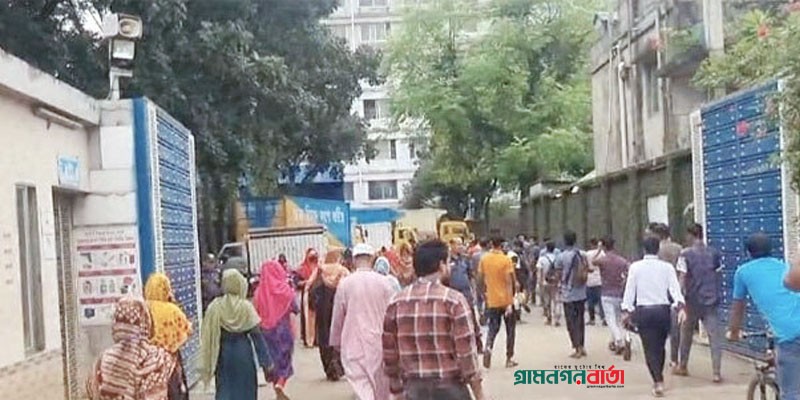 আশুলিয়ায় আজও শ্রমিকদের বিক্ষোভ আশুলিয়ায় আজও শ্রমিকদের বিক্ষোভ