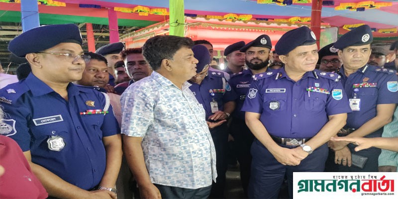 সকল ধর্মের উৎসবে পাশে থাকবে পুলিশ: ঢাকা রেঞ্জ ডিআইজি সকল ধর্মের উৎসবে পাশে থাকবে পুলিশ: ঢাকা রেঞ্জ ডিআইজি