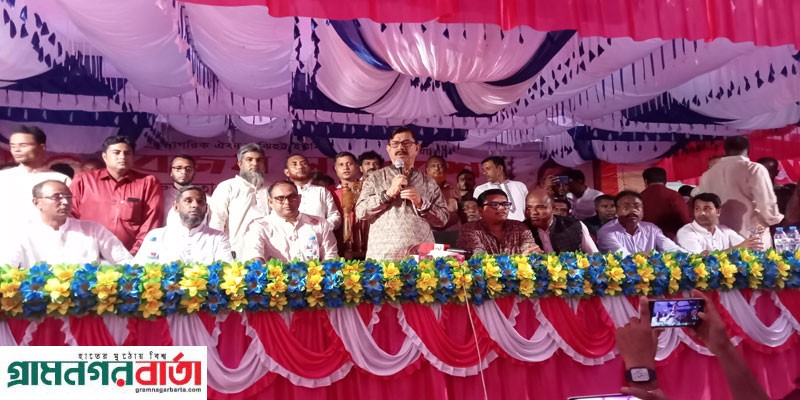 যেই পুলিশ অন্যায়ভাবে গুলি চালিয়েছে তাদের শাস্তি হবে-মান্না যেই পুলিশ অন্যায়ভাবে গুলি চালিয়েছে তাদের শাস্তি হবে-মান্না