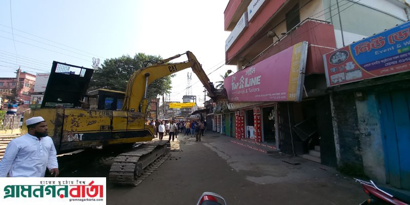 পঞ্চগড়ে ফুটপাত দখল মুক্ত করতে উচ্ছেদ অভিযান অব্যাহত পঞ্চগড়ে ফুটপাত দখল মুক্ত করতে উচ্ছেদ অভিযান অব্যাহত