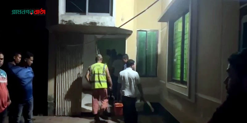 ফ্ল্যাট থেকে দুই যুবকের লাশ উদ্ধার, সন্দেহভাজন চার জন আটক ফ্ল্যাট থেকে দুই যুবকের লাশ উদ্ধার, সন্দেহভাজন চার জন আটক