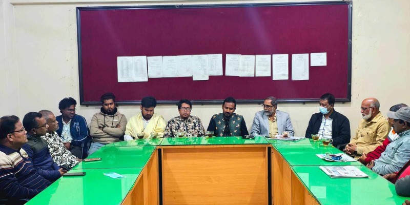 জামালপুরে সাংবাদিকদের সাথে বৈষম্য বিরোধী ছাত্র আন্দোলনের কেন্দ্রীয় নেতৃবৃন্দের মতবিনিময় জামালপুরে সাংবাদিকদের সাথে বৈষম্য বিরোধী ছাত্র আন্দোলনের কেন্দ্রীয় নেতৃবৃন্দের মতবিনিময়