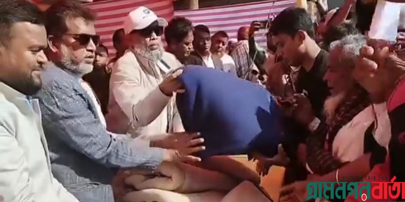 গজারিয়ায় শীত বস্ত্র বিতরণ গজারিয়ায় শীত বস্ত্র বিতরণ