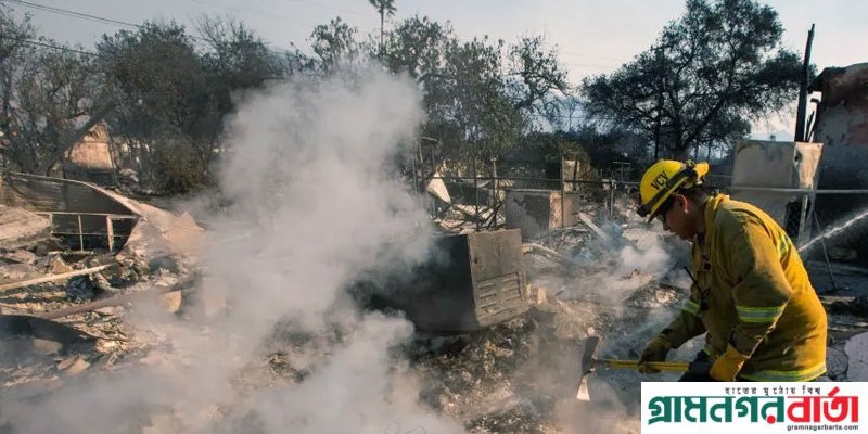 অবশেষে যুক্তরাষ্ট্রে দাবানলের আগুন নিয়ন্ত্রণে কিছুটা অগ্রগতি অবশেষে যুক্তরাষ্ট্রে দাবানলের আগুন নিয়ন্ত্রণে কিছুটা অগ্রগতি