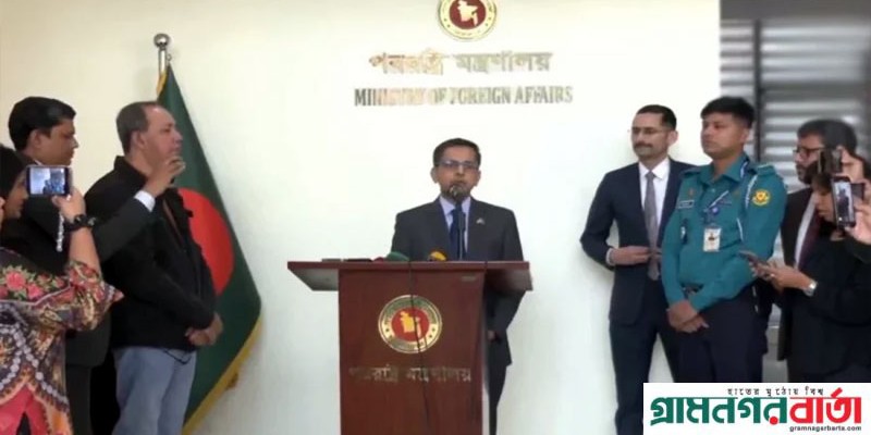 সীমান্ত ইস্যুতে পররাষ্ট্র মন্ত্রণালয়ের তলব: কী বললেন ভারতীয় হাইকমিশনার? সীমান্ত ইস্যুতে পররাষ্ট্র মন্ত্রণালয়ের তলব: কী বললেন ভারতীয় হাইকমিশনার?