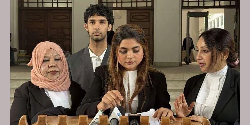 প্রেমিকার খোঁজে বাংলাদেশের আদালতে মার্কিন যুবক : হাইকোর্ট সেই তরুণী প্রেমিকার খোঁজে বাংলাদেশের আদালতে মার্কিন যুবক : হাইকোর্ট সেই তরুণী