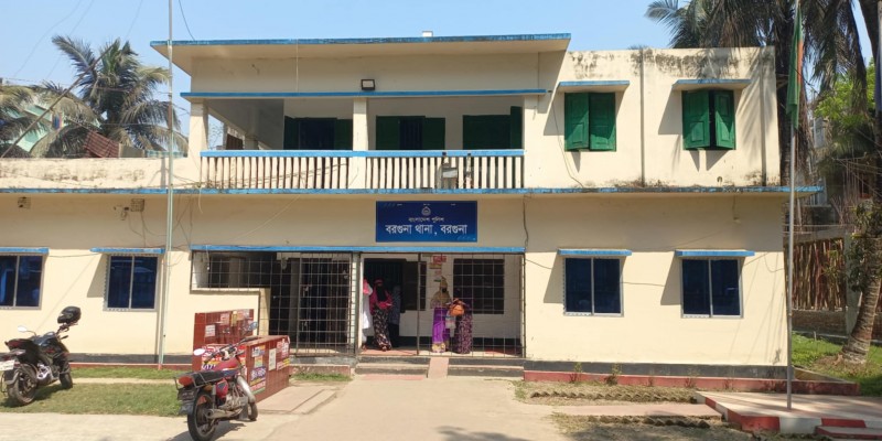 বরগুনায় একই রাতে জোড়া খুন; চারজন আটক বরগুনায় একই রাতে জোড়া খুন; চারজন আটক