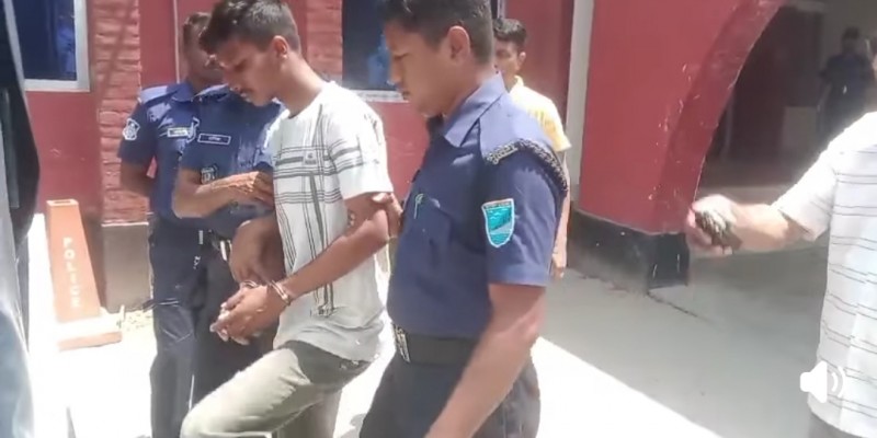 টঙ্গীবাড়ীতে প্রেমিকের সঙ্গে ঝগড়া মেটাতে ডেকে নিয়ে তরুণীকে সংঘবদ্ধ ধর্ষণ টঙ্গীবাড়ীতে প্রেমিকের সঙ্গে ঝগড়া মেটাতে ডেকে নিয়ে তরুণীকে সংঘবদ্ধ ধর্ষণ 